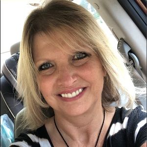 Meet your Posher, Diana